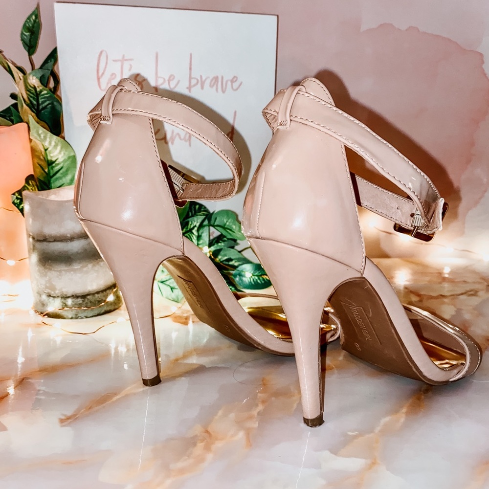 *SOLD* Madden Girl by Steve Madden Nude Sandals - Picture 4 of 5